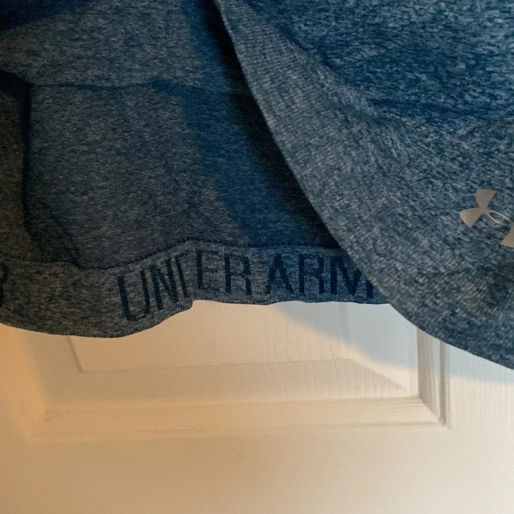 Under armour women’s threadborne banded bottom athletic tank top - Picture 5 of 5